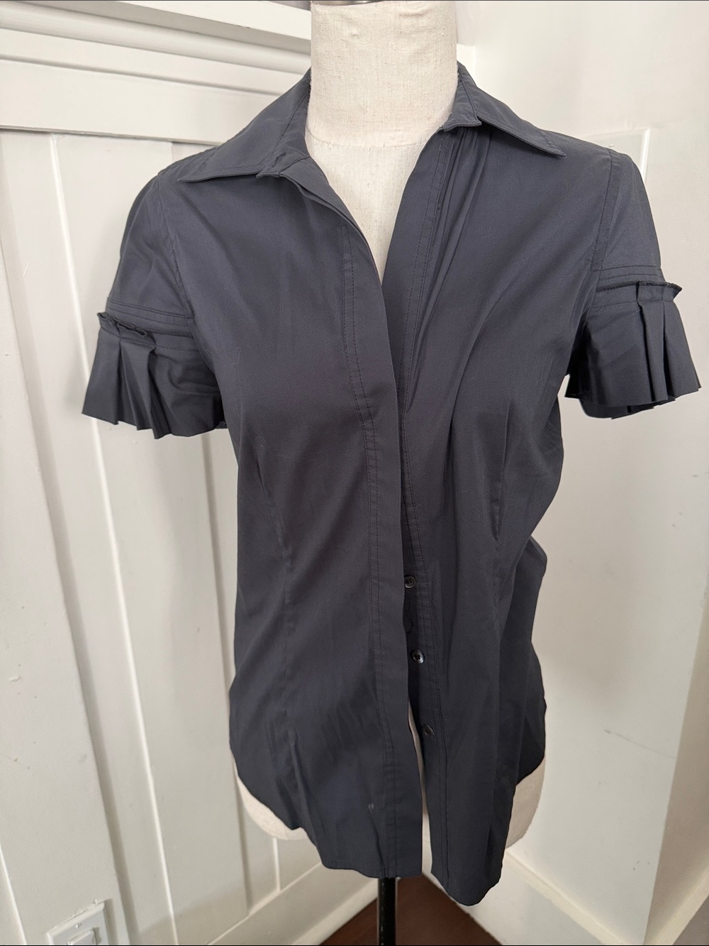BCBGMaxAzria Charcoal Short Sleeve Button-Up Shirt